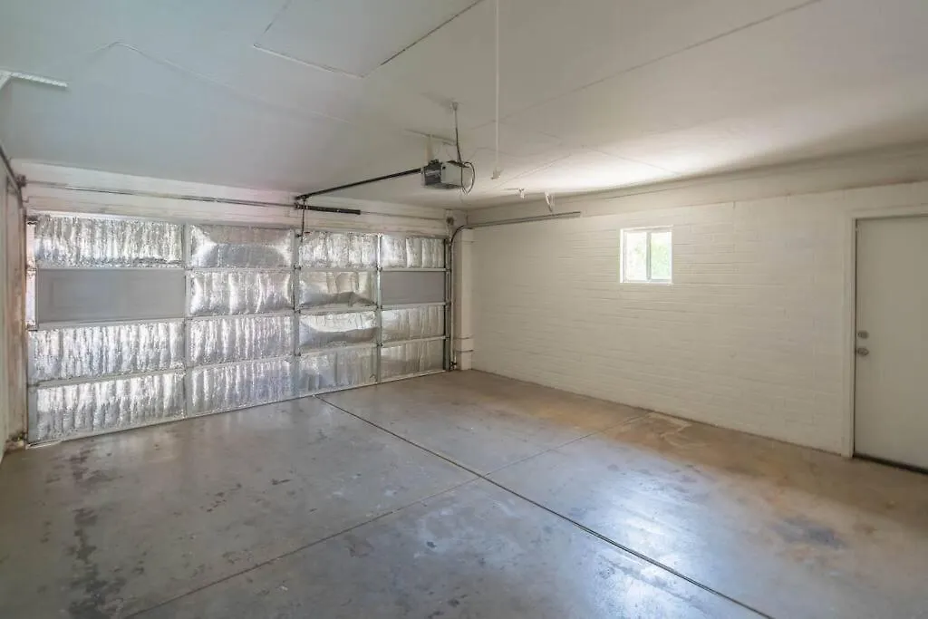 *Spoil Yourself! New Indoor Picnic & Pool 3Bd 2Ba* Phoenix 0*,  United States