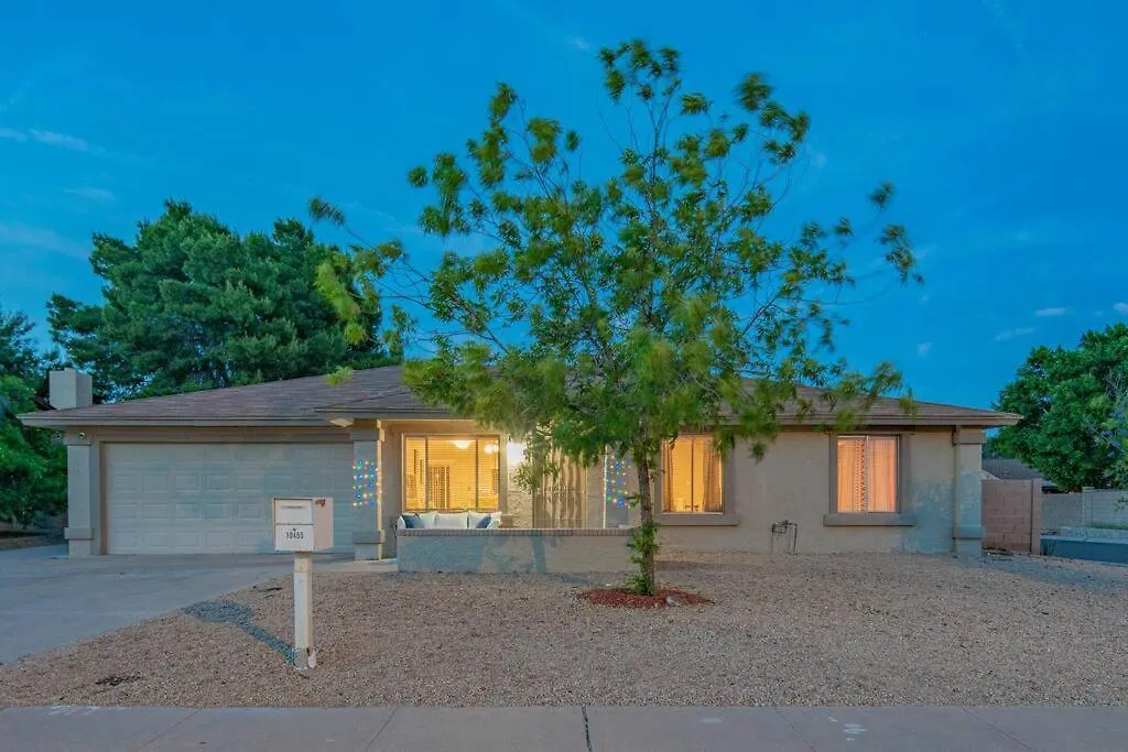 *Spoil Yourself! New Indoor Picnic & Pool 3Bd 2Ba* Phoenix 0*,